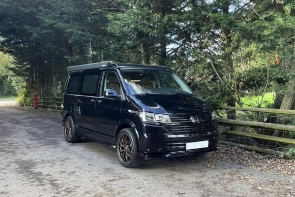 volkswagen van black